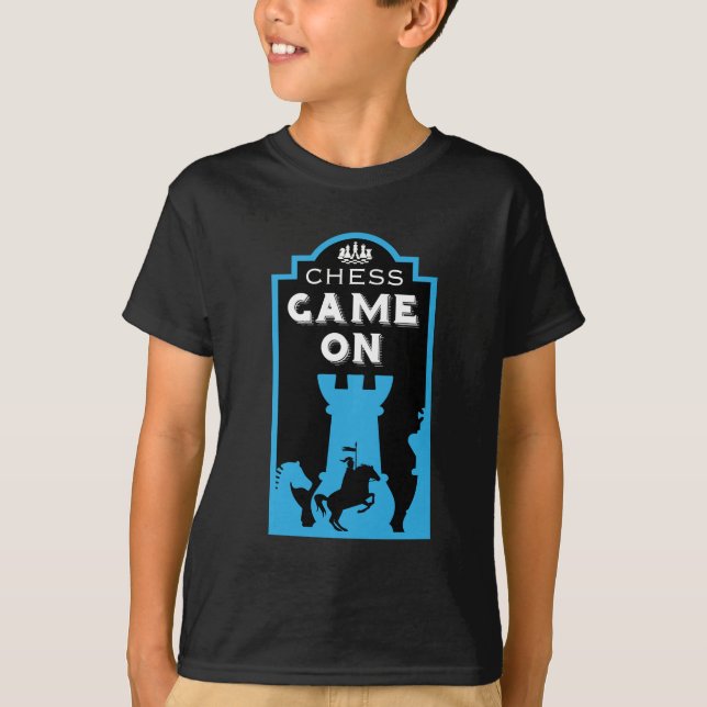 Konkurrenskraftiga schackspelare t shirt (Framsida)