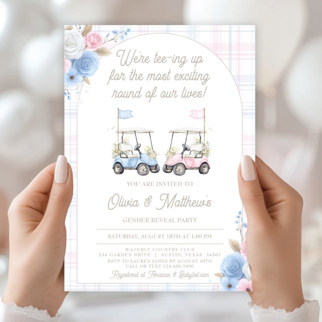 Könsbestämmande inbjudan för golf - golfkärror (Golf Gender Reveal Invitation – Blue & Pink Golf Carts)