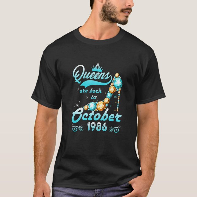Könsdrottning 35e födelsedag Gift Queens föds i T Shirt (Framsida)