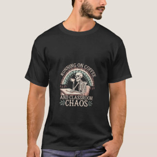 Könser som går på kaffeklassrummet Chaos Skeleton T Shirt