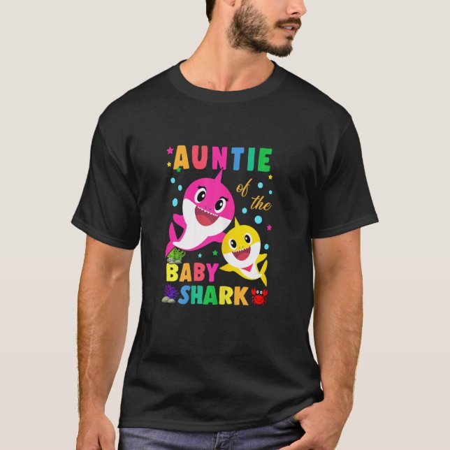 Könsgåva från födelsedagen Baby Auntie Shark Fa T Shirt (Framsida)