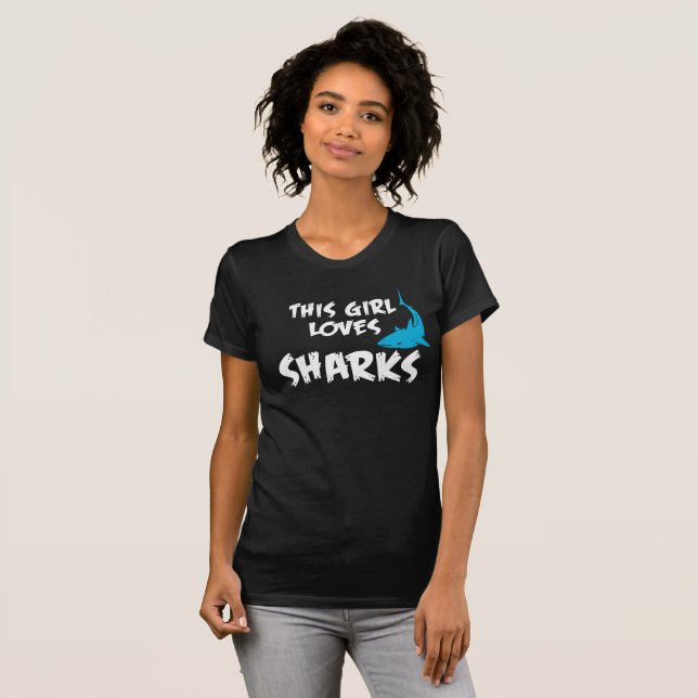 Könshajar i kärlek T-shirt (Hel framsida)
