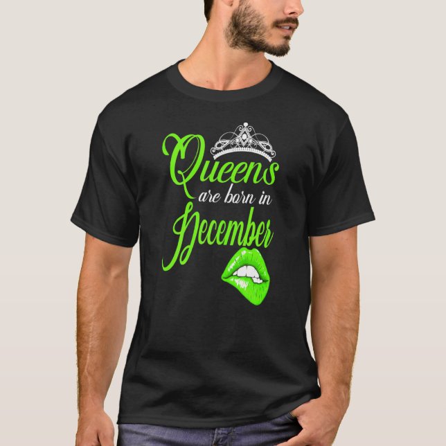 Könskö föds i december Capricorn Sagit T Shirt (Framsida)