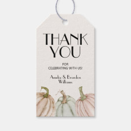 Könsneutrala baby shower-presenter med pumpor presentetikett