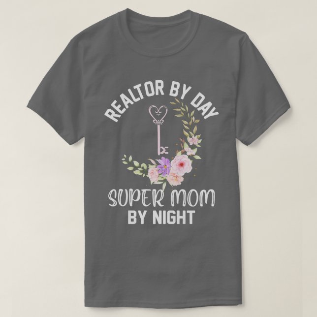 Könsrealtor per dag Toppen Mamma efter nattverksta T Shirt (Design framsida)