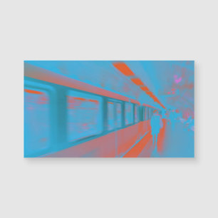 Konst av parisisk kvinna vid tunnelbanan i blå ora