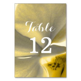 Konstblomning i Gult Tones - Bröllop Bordsnummer