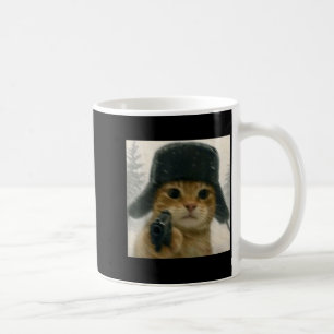 Konstig katt som bär Ushanka-hatt Ryskt meme katt Kaffemugg