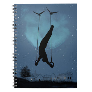 Konstig natt anteckningsbok med spiral