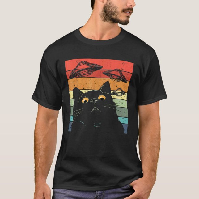 Konstig utomjording katt UFO Katt T Shirt (Framsida)