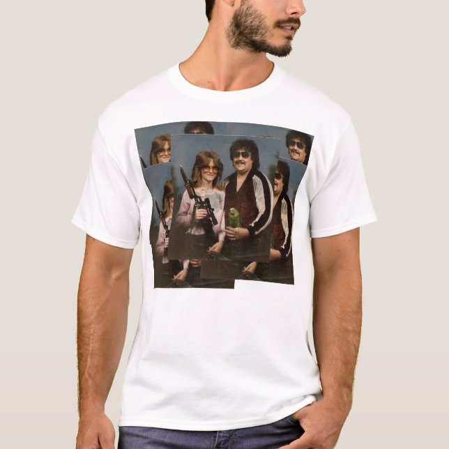 Konstiga familjfoto - koppla ihop med papegojan! tee (Framsida)