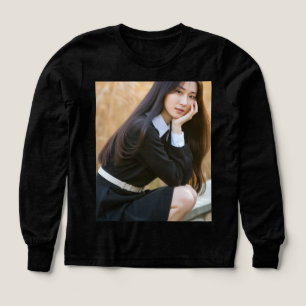 Konstnärlig grafisk t-shirt för kvinnor -