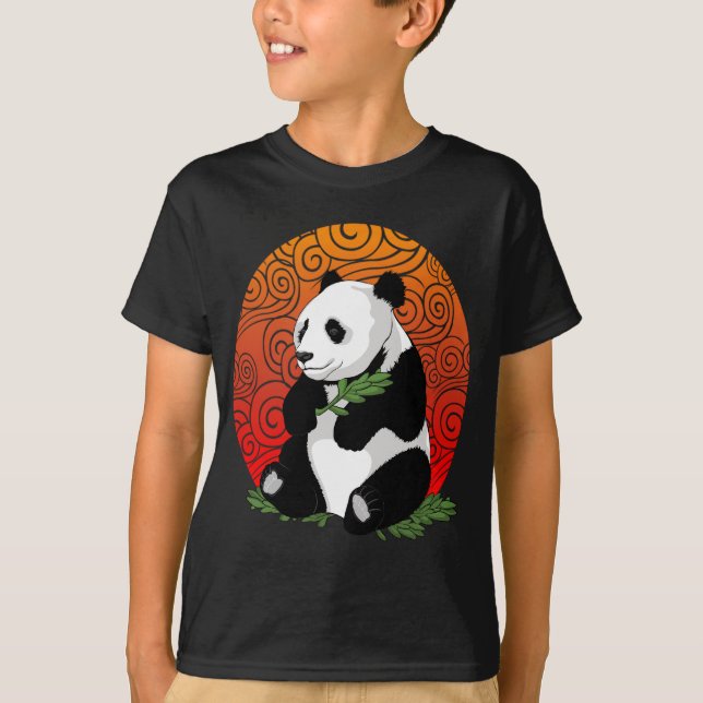 Konstnärlig Pandabjörn som äter T Shirt (Framsida)