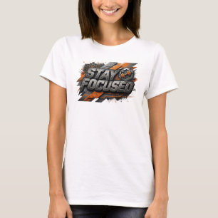 Konstnärlig Rosa STAY FOCUSED Uttalat T-shirt