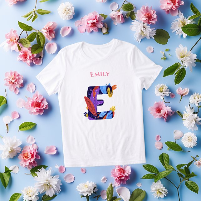 Konstnärligt Monogram - Bokstav E Färgrik Födelsed T Shirt (Skapare uppladdad)