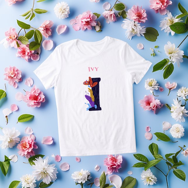Konstnärligt monogram - Brev I Födelsedagsminne T Shirt (Skapare uppladdad)