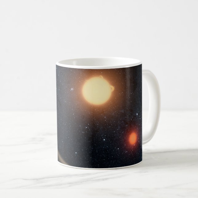 Konstnärskoncept som illustrerar Kepler-16b. Kaffemugg (Framsida höger)