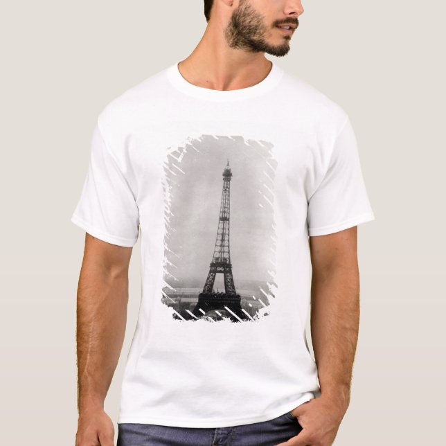 Konstruktion av det Eiffel torn T-shirt (Framsida)