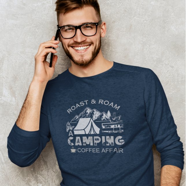 Konstruktion av kafé för grus- och rumskamera t shirt (Skapare uppladdad)