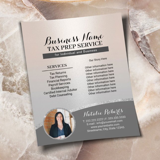 Konsulttjänst för skatteförberedelser Elegant Silv Flygblad (Skapare uppladdad)