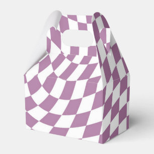 Kontroll av insamlingen av Lilac Lila Bröllop har Presentaskar