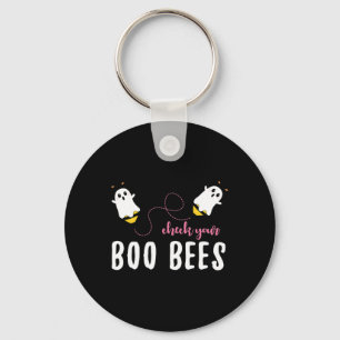 Kontrollera dina Boo Bees-medaljer i oktober Nyckelring