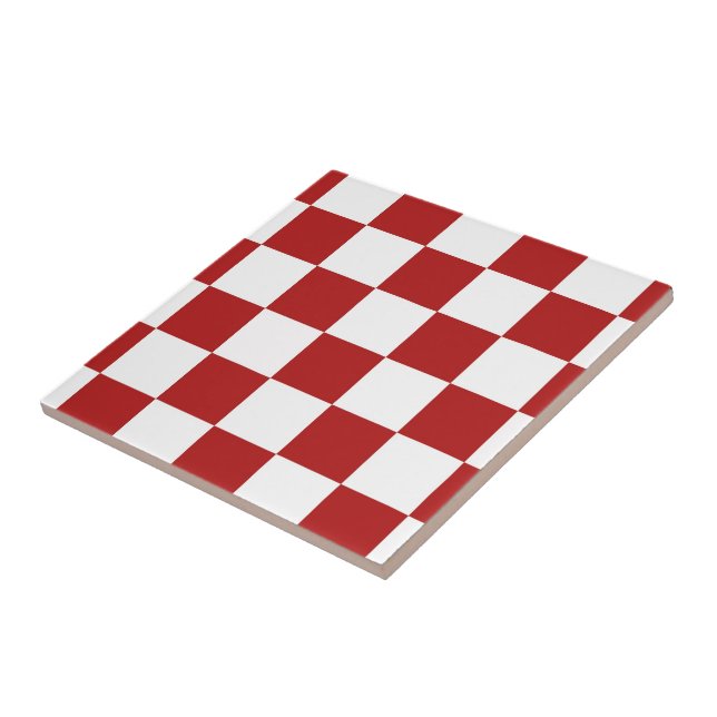 Kontrollerad röd och vit kakelplatta (Sidan)