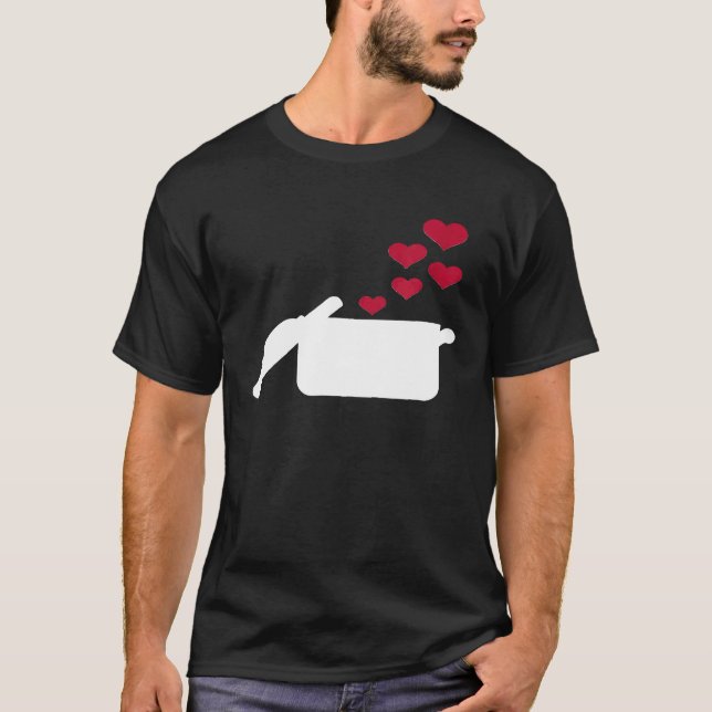 Kooking Pot Heart T Shirt (Framsida)