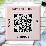 Köp en dryck-Anpassningsbar QR-kod Bachelorette Knapp<br><div class="desc">Ladda upp en QR-kod, lägg till personlig och skapa den enkelt. Klicka på REDIGERA UTFORMNING om du vill ändra bakgrunden färg eller färg. Du kan ÖVERFÖRA DESIGN till andra Zazzle-produkter och justera den så att den passar de flesta Zazzle-objekt. StandardStudio-designen görs i högupplöst grafik för utskrift av professioneller. Tack för...</div>