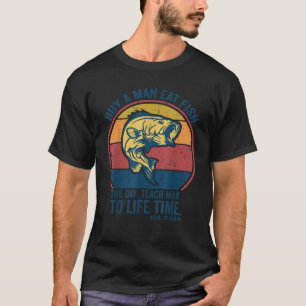 Köp en man äter fisk dagen som lär människan till t shirt