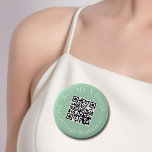 Köp mig en Grönt för Drink Bride Bachelorette Part Knapp<br><div class="desc">Den här mint-grönten Köp mig en DRYCK Jag är Gifta sig knapp med ett vitt skript för anpassningsbar och din webbplatslänk till din betalat webbplats där folk på pub kan köpa dig cocktails kvällen före bröllop. Underbar för en bachelor eller bachelorette-fest!</div>