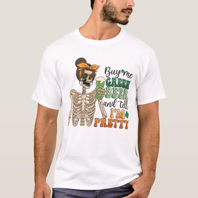Köp mig Grönt Beer | Patrick-dagen T Shirt (Framsida)