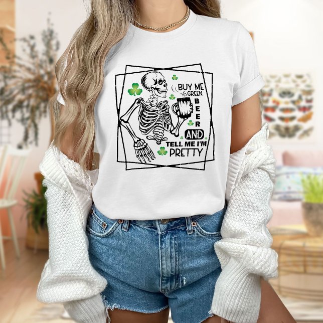 Köp mig Grönt öl och säg St Pattys dag T-Shirt (Skapare uppladdad)