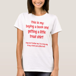 Köpa en bok och få lite skjorta t shirt