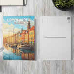 Köpenhamn Danmark Travel Art Vintage Vykort<br><div class="desc">Färddesign för Köpenhamnsreflektor. Köpenhamn,  Danmarks huvudstad,  är belägen på kustöarna i Zeeland och Amager. Den är kopplad till Malmo i södra Sverigen av Öresundsbron.</div>