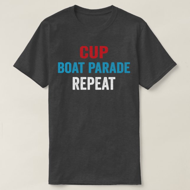 Kopp Boat Parad Upprepa skjorta Fläkt 1 T Shirt (Design framsida)