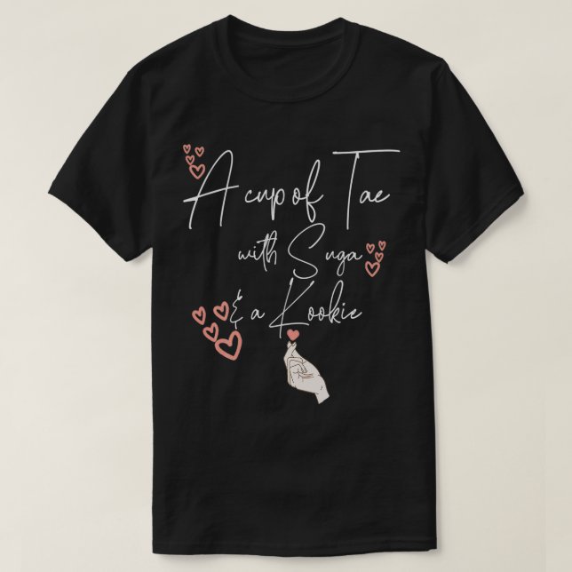 Kopp med Suga och Kookie koreanska örter KP T Shirt (Design framsida)