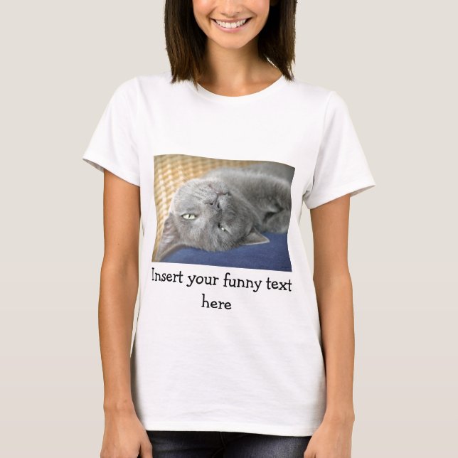 Koppla av! Grå färg som spinner katten - T Shirt (Framsida)