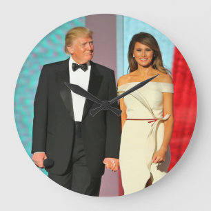 Koppla ihop först den Donald och Melania Stor Klocka