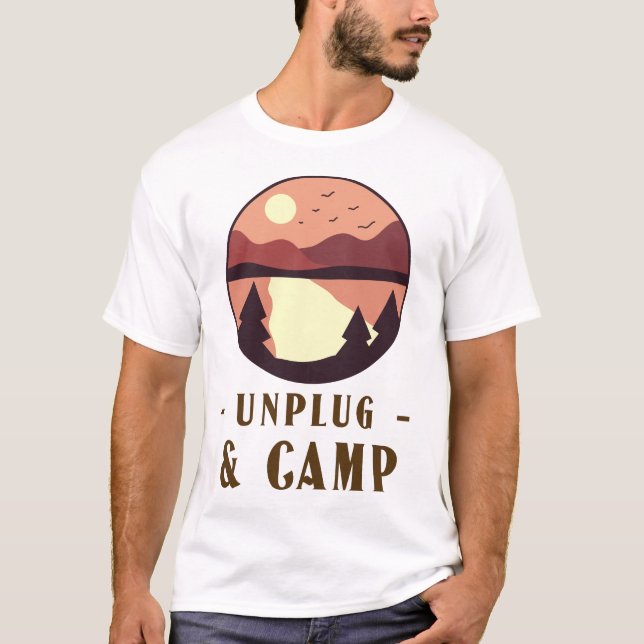 Koppla ur & campa Camping Retreat T Shirt (Framsida)