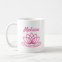 Koppmugg med eget namn och rosa lotusblomma