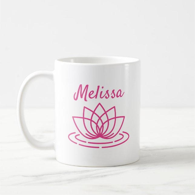 Koppmugg med eget namn och rosa lotusblomma kaffemugg (Vänster)