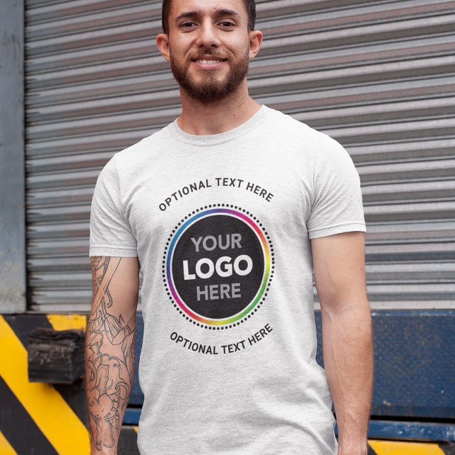 Köpskjorta för näringsidkare. Logo och böjd text T Shirt (Skapare uppladdad)