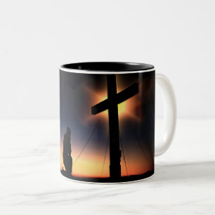 Kor för Jesus KristusCrucifixion Två-Tonad Mugg