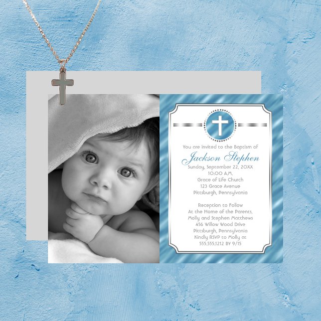 Kor i Circle Blue Boy Photo Baptism-inbjudan Inbjudningar (Cross in Circle Blue Boy Photo Baptism Invitation)