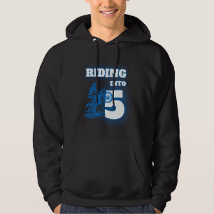 Kör in i 5 år gamla 5:e Dirt Bike födelsedagsfeste Hoodie