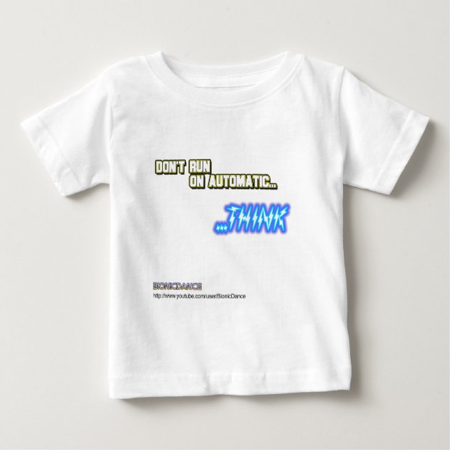 Kör inte på automatisk… TÄNKA T Shirt (Framsida)