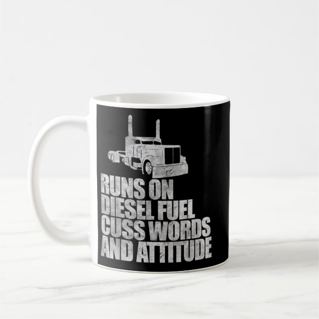 Kör på dieselbränsle Roligt talesätt lastbilschauf Kaffemugg (Vänster)