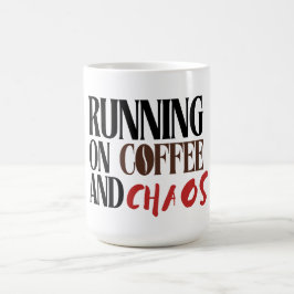 Kör på kaffe och kaos – Rollig klassiker för arbet Kaffemugg