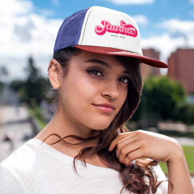 Köra Rosa Bold Retro Font Motivational Keps (Skapare uppladdad)